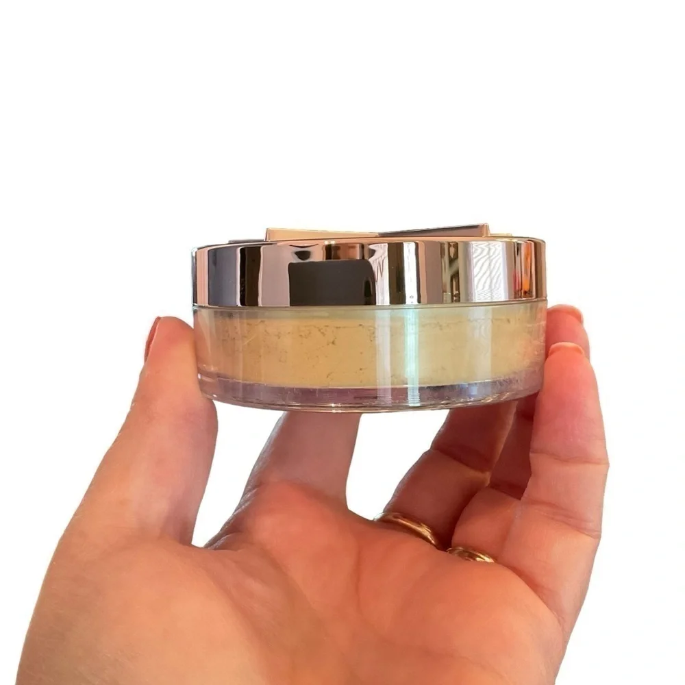 Jeffree Star Magic Star Luminous Setting Powder in Topaz